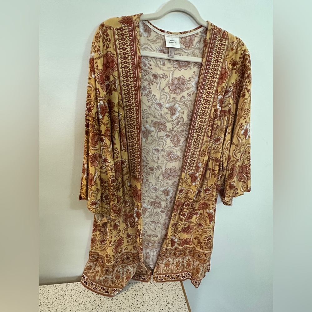 Knox Rose Beige and Rust Floral Blouse